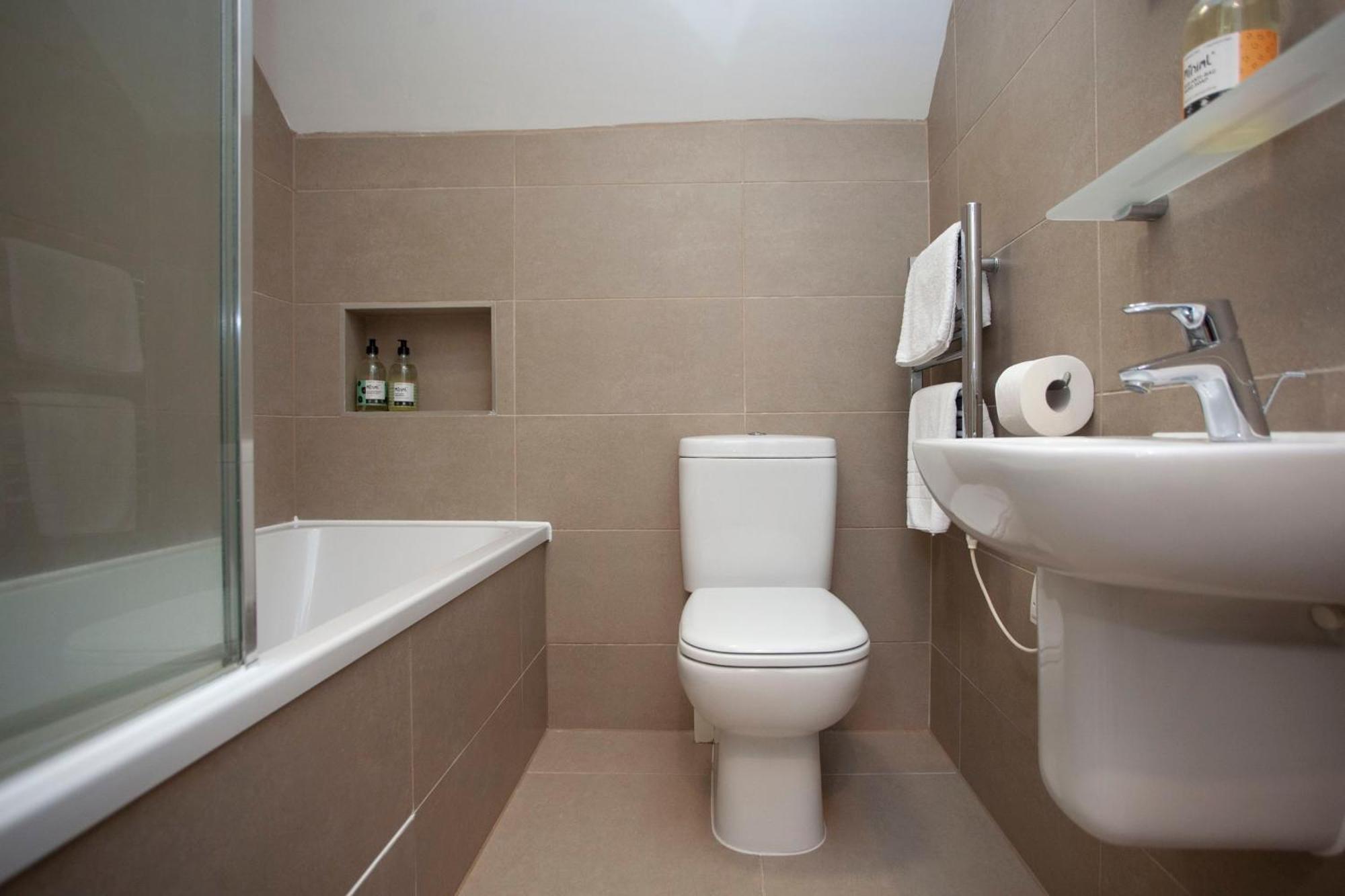 Higgihaus Cabot Mews #41 Prime Location Apartament Bristol